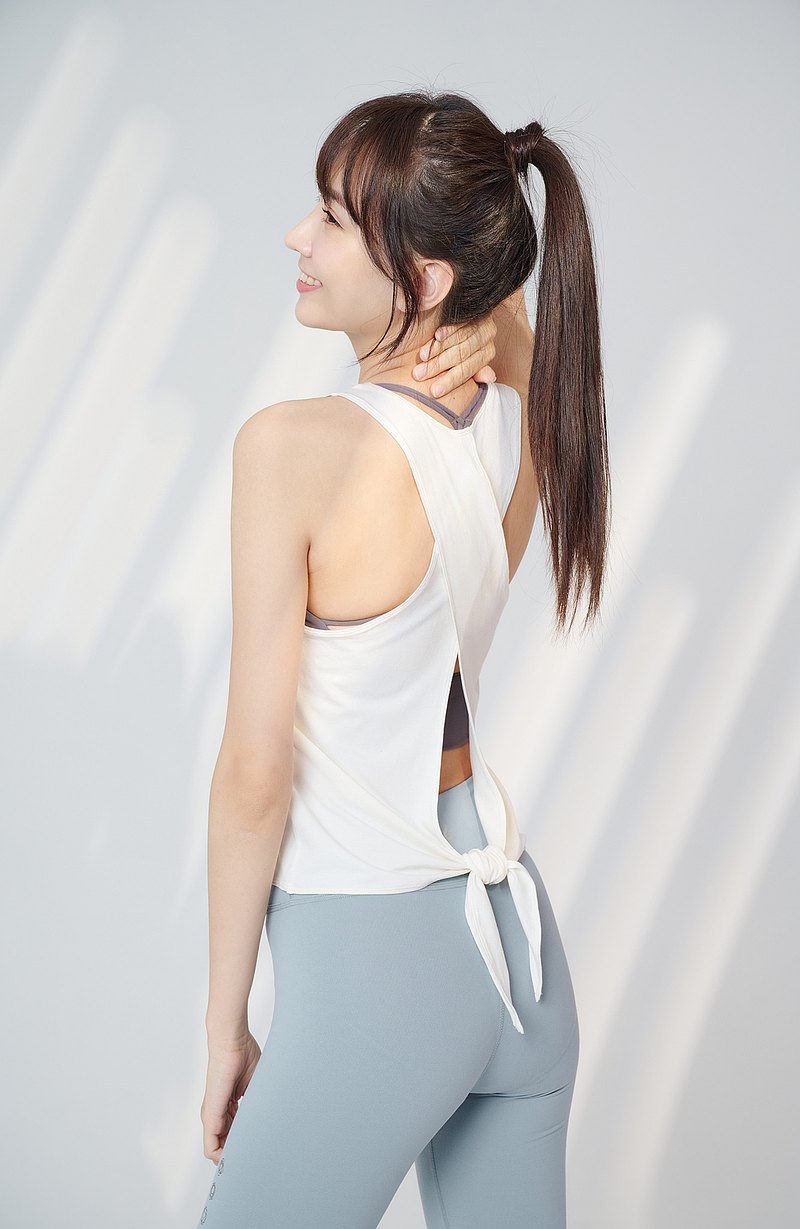 【Yoga Flow】Back Twine Shirt-White 信用卡優惠 禮物  最新