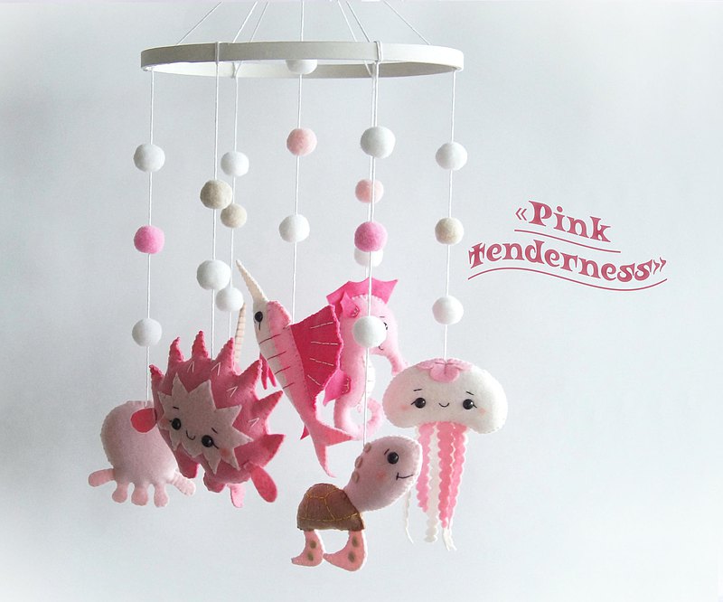 Girl baby mobile, Pink baby mobile, Cot mobile, Nursery baby mobile  最新