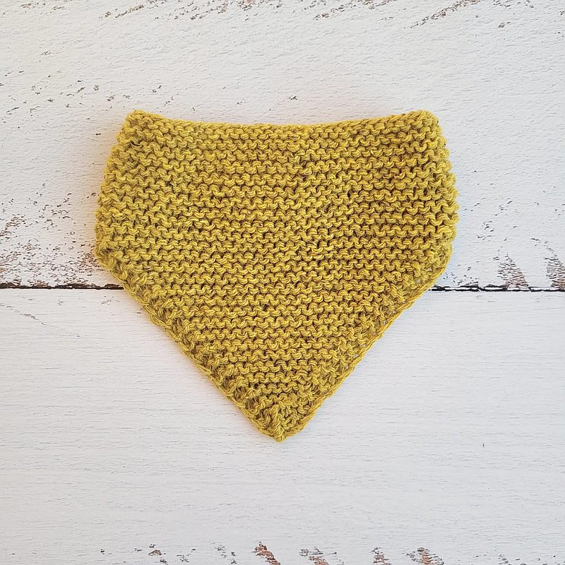 Mustard Pet Bandana/Hand Knitted/Pet Accessories/Cats/Dogs  最新